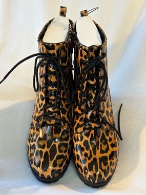 Mia brand Leopard Print Lace-Up Women's Ankle Boots